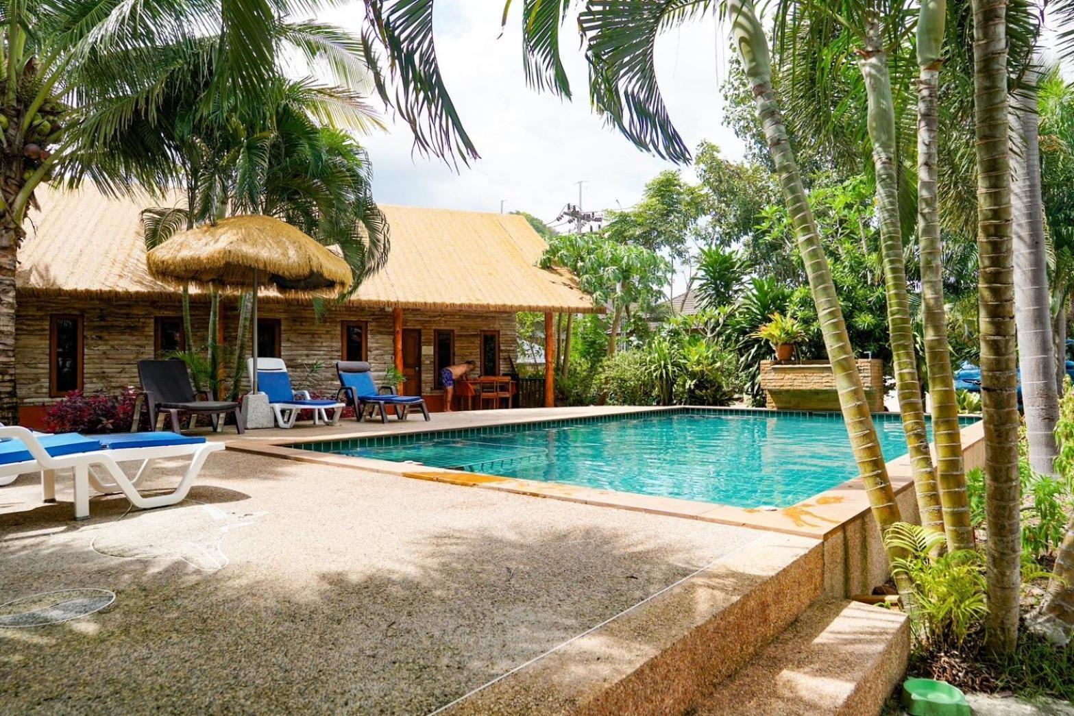 Pinthong Aonang Villa Ao Nang Exterior photo